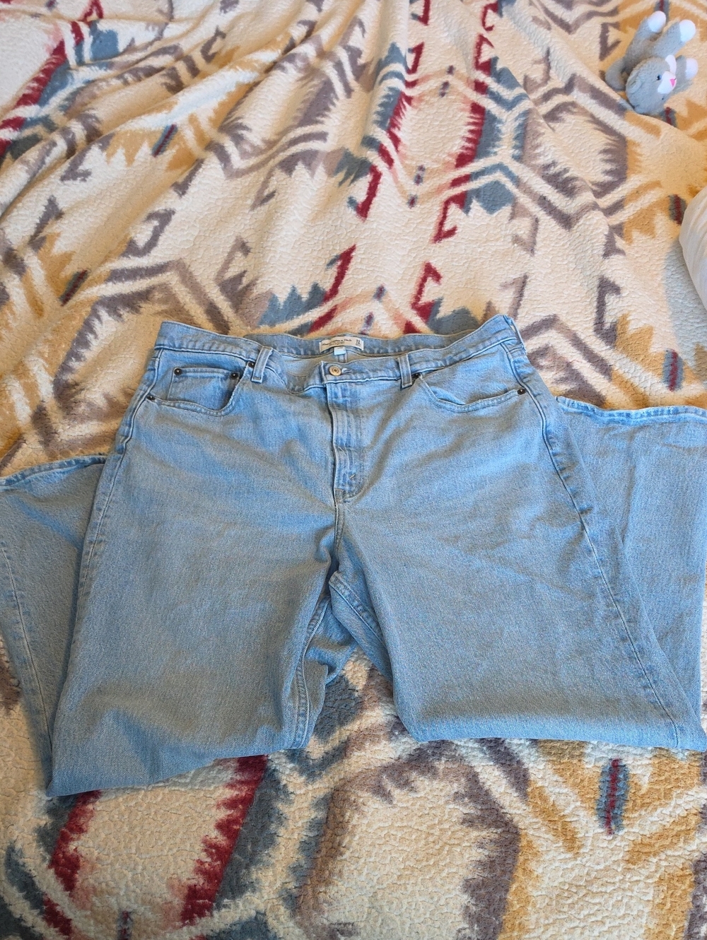 A&F Light Wash Women’s Jeans - Classic Straight Leg
